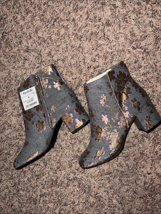 Shoes - Zigi Soho tapestry boots